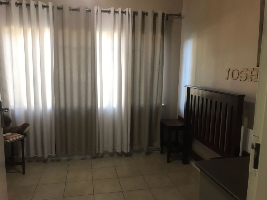 4 Bedroom Property for Sale in Middelpos Northern Cape